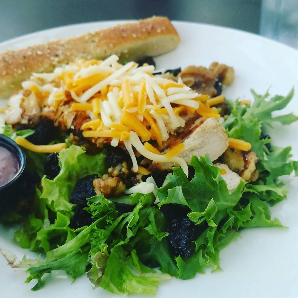 Klavons Pizzeria & Pub | meal takeaway | 1361 Old McDevitt Avenue, Jackson, MI 49203, USA | 5177828800 OR +1 517-782-8800