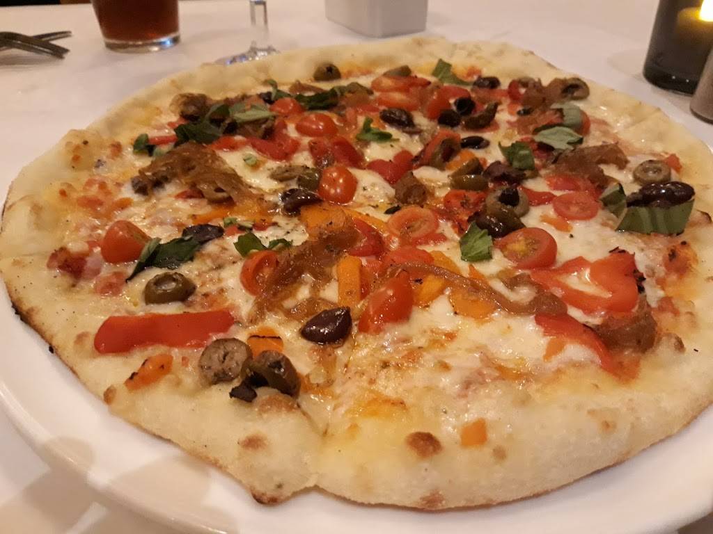 Lombardis | restaurant | S Las Vegas Blvd, Las Vegas, NV 89109, USA | 7027311755 OR +1 702-731-1755