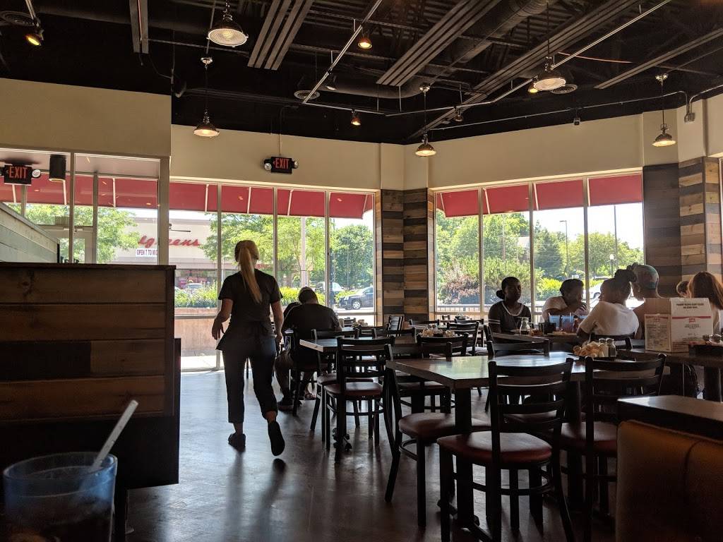 Wally Waffle | restaurant | 845 W Market St, Akron, OH 44303, USA | 3303744915 OR +1 330-374-4915