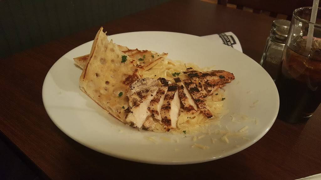 Iron Horse Neighborhood Grill | restaurant | 123 S Main St, Osceola, IA 50213, USA | 6413424351 OR +1 641-342-4351