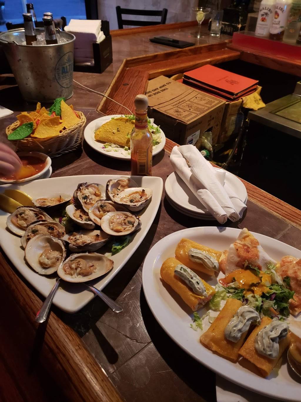 Montezuma | restaurant | 119 W Kingsbridge Rd, Bronx, NY 10468, USA | 7186016400 OR +1 718-601-6400