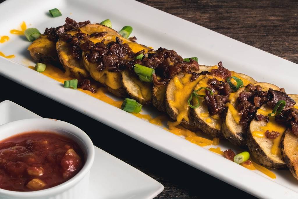 Gusto - Bar & Grill Restaurant | restaurant | 19 Eagle Ridge Dr, Waverly, IA 50677, USA | 3193520444 OR +1 319-352-0444