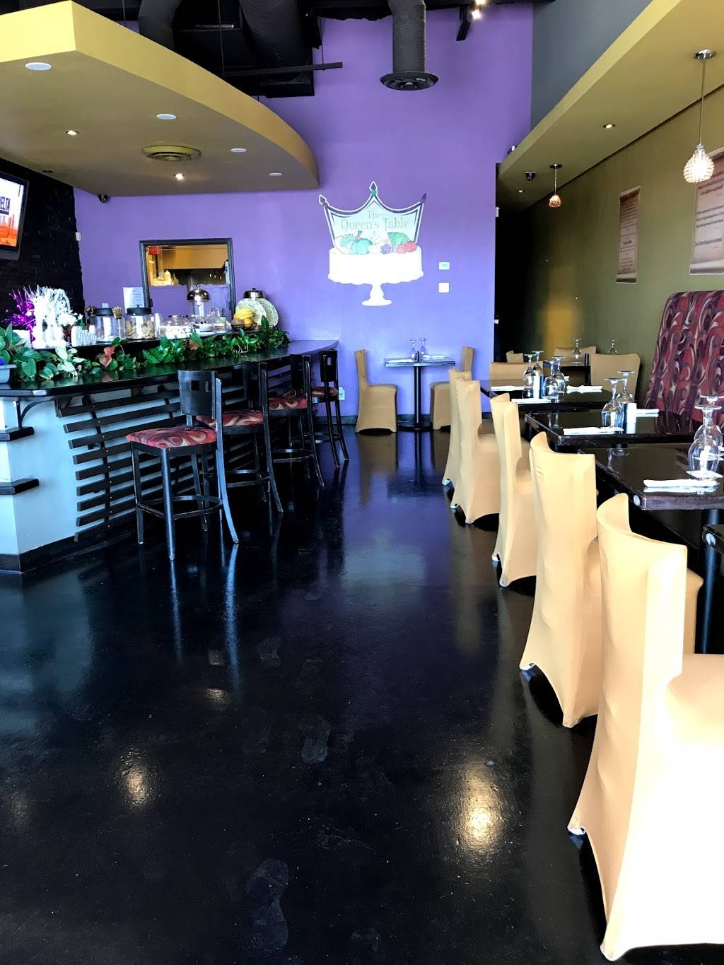 The Queens Table | restaurant | 1830 Joe Battle Blvd Ste 102, El Paso, TX 79936, USA | 9152754020 OR +1 915-275-4020