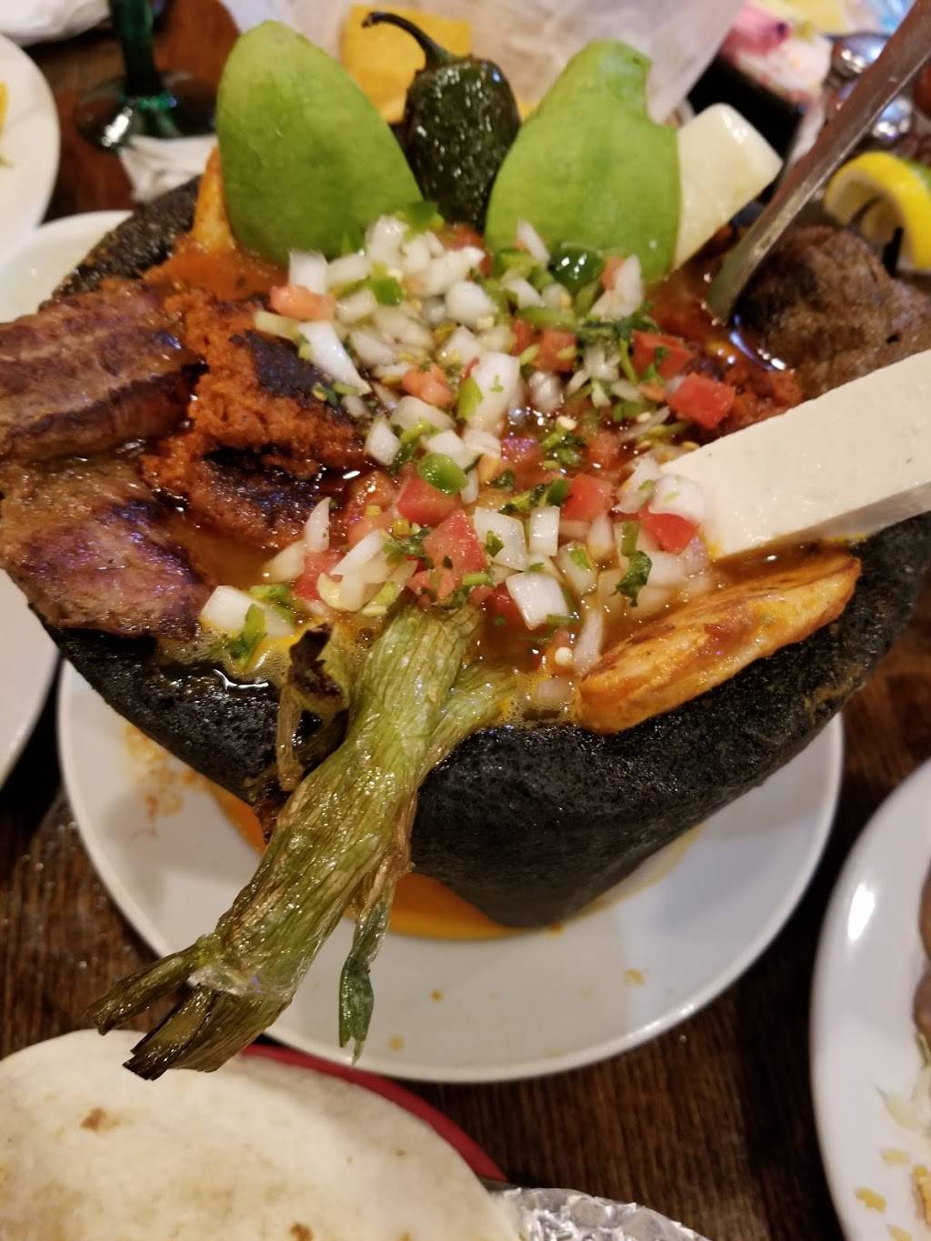 Fiesta Tapatia | restaurant | 431 E Main St, Middletown, DE 19709, USA | 3023789900 OR +1 302-378-9900