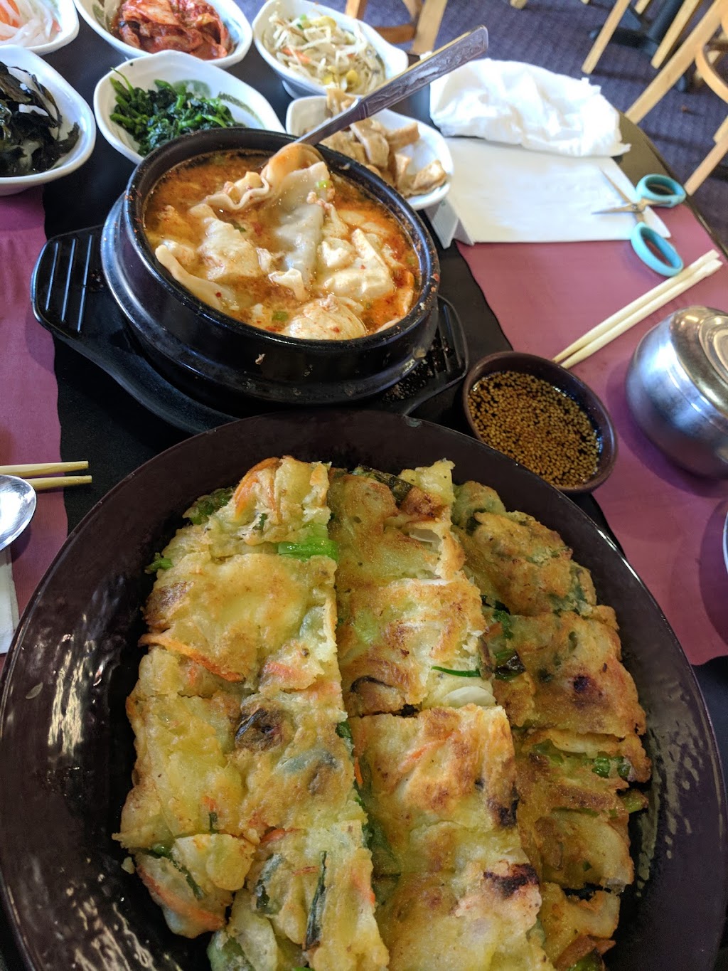 Moms Tofu | restaurant | 415 Grand Ave Ste 001, South San Francisco, CA 94080, USA | 6503920960 OR +1 650-392-0960