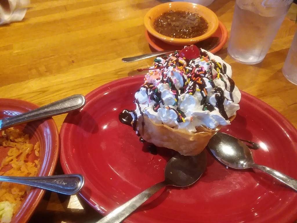 La Parrilla Mexican Grill | restaurant | 7386 Harbour Towne Pkwy #9, Suffolk, VA 23435, USA | 7573941400 OR +1 757-394-1400