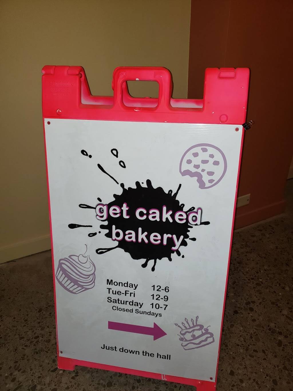 Get Caked Bakery Inc | bakery | 274 Goodman St N b132, Rochester, NY 14607, USA | 5853194314 OR +1 585-319-4314