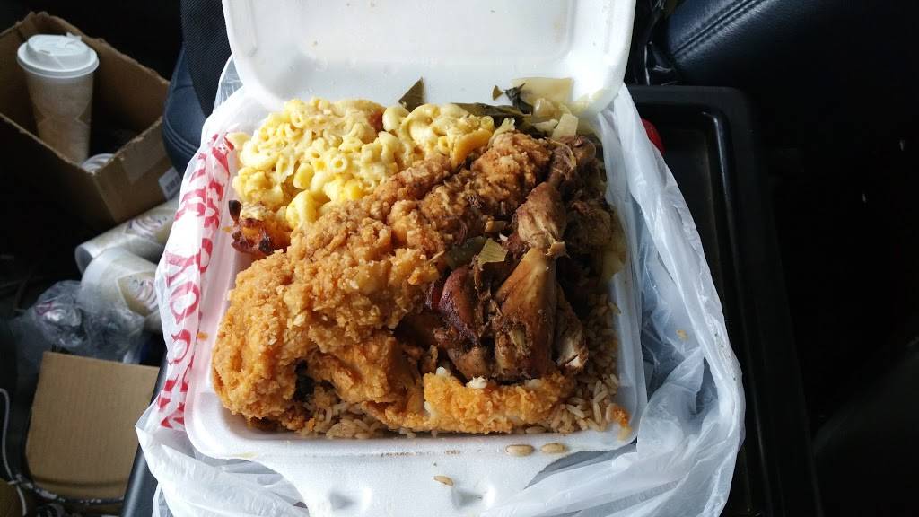 Gigi & Big R | restaurant | 5943 Haverford Ave, Philadelphia, PA 19151, USA | 2154710164 OR +1 215-471-0164