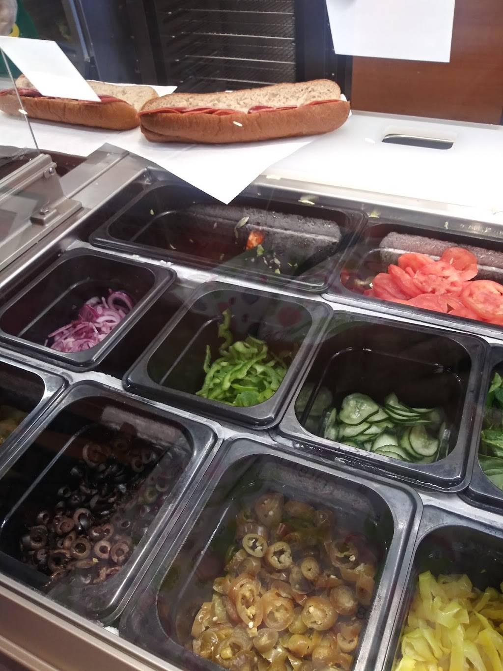 Subway Restaurants | restaurant | 2303 S Union Ave Suite E-7, Bakersfield, CA 93307, USA | 6617357052 OR +1 661-735-7052