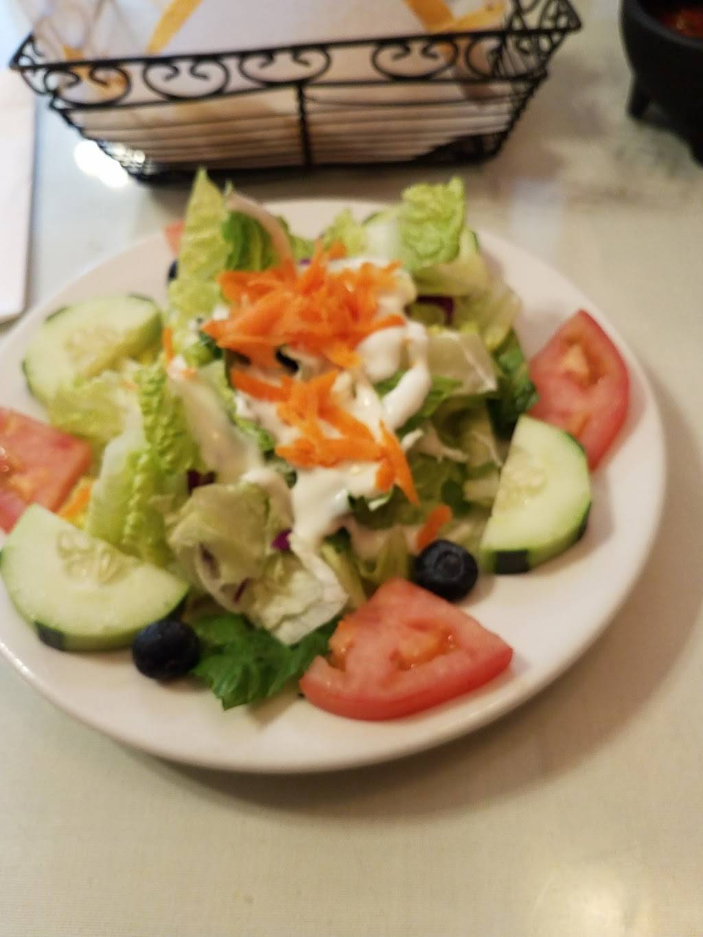 El Buen Gusto | restaurant | 10820 Beverly Blvd, Whittier, CA 90601, USA | 5626924448 OR +1 562-692-4448