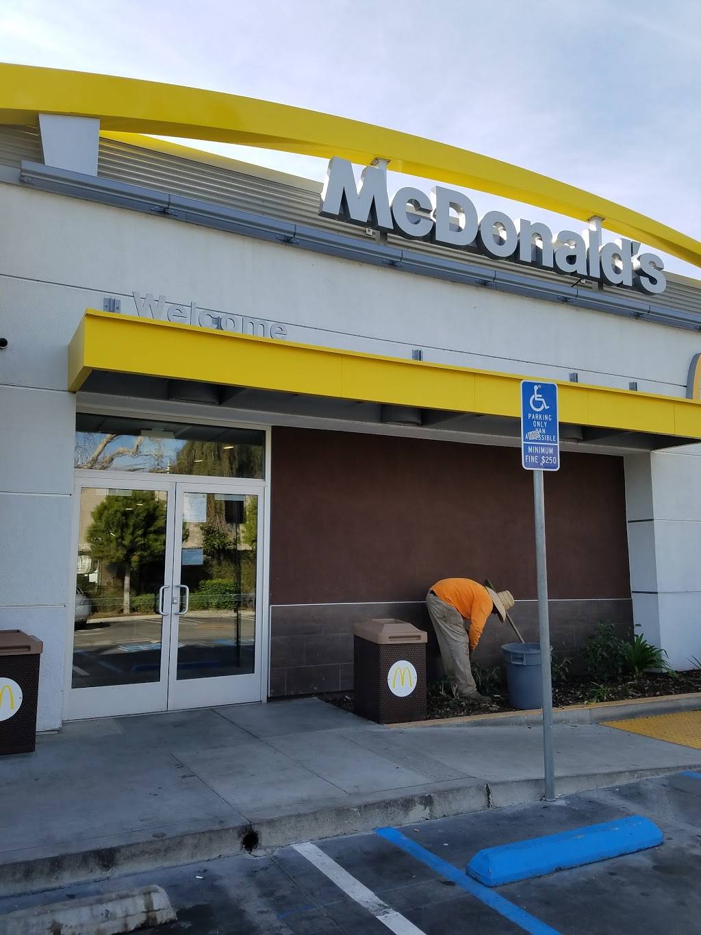 McDonalds | cafe | 5020 Long Beach Boulevard, Long Beach, CA 90805, USA | 5624286003 OR +1 562-428-6003