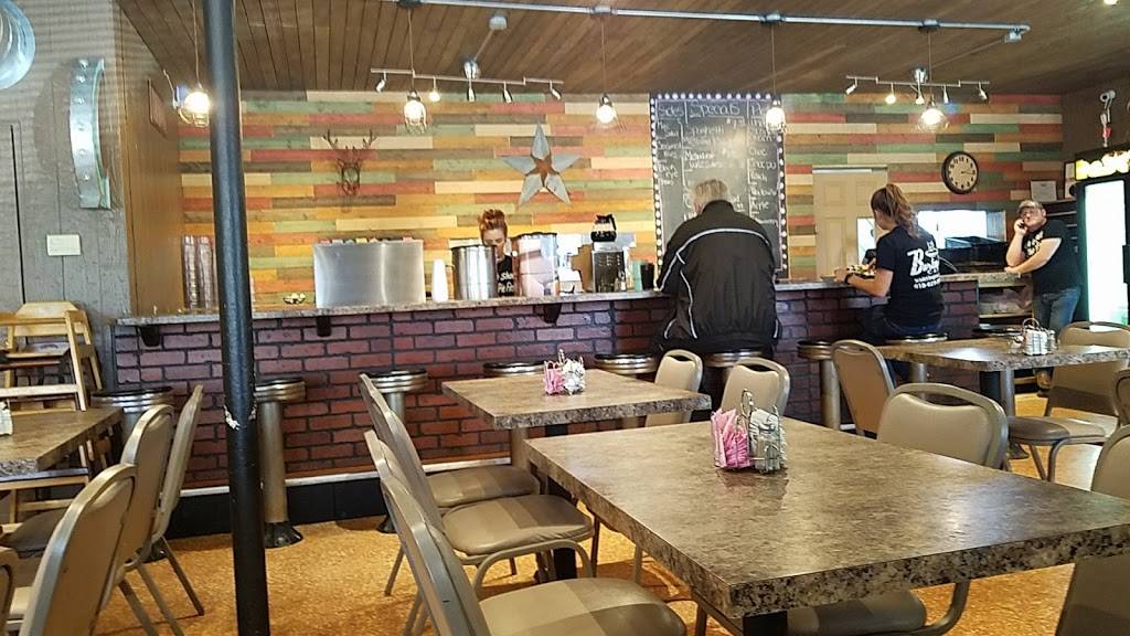 Burtons Cafe | restaurant | 13427 Ewing Rd, Whittington, IL 62897, USA | 6186292515 OR +1 618-629-2515