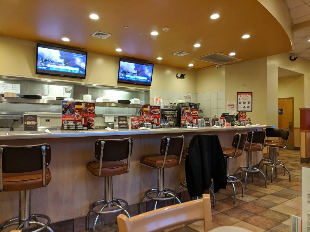 Dennys | restaurant | 371 Old Country Rd, Carle Place, NY 11514, USA | 5167439222 OR +1 516-743-9222