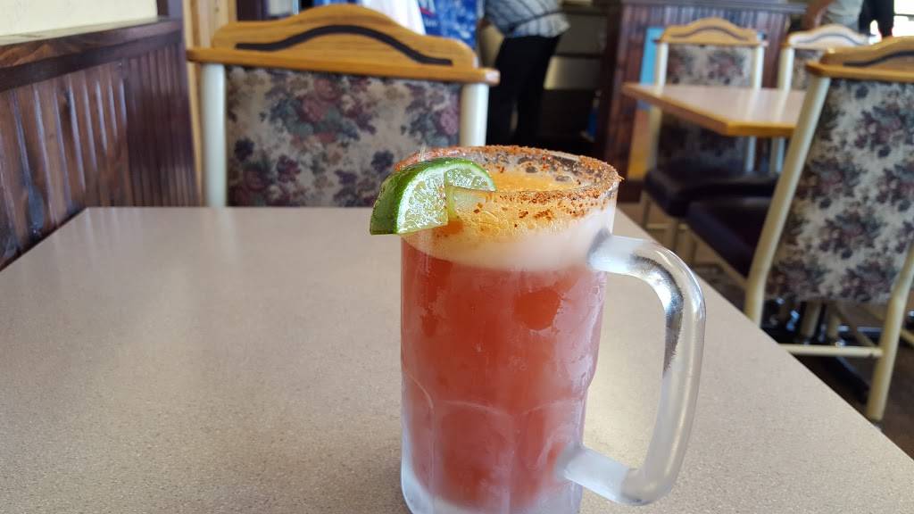 Nuevo Vallarta | restaurant | 3700 Durand Ave, Racine, WI 53405, USA | 2628989600 OR +1 262-898-9600