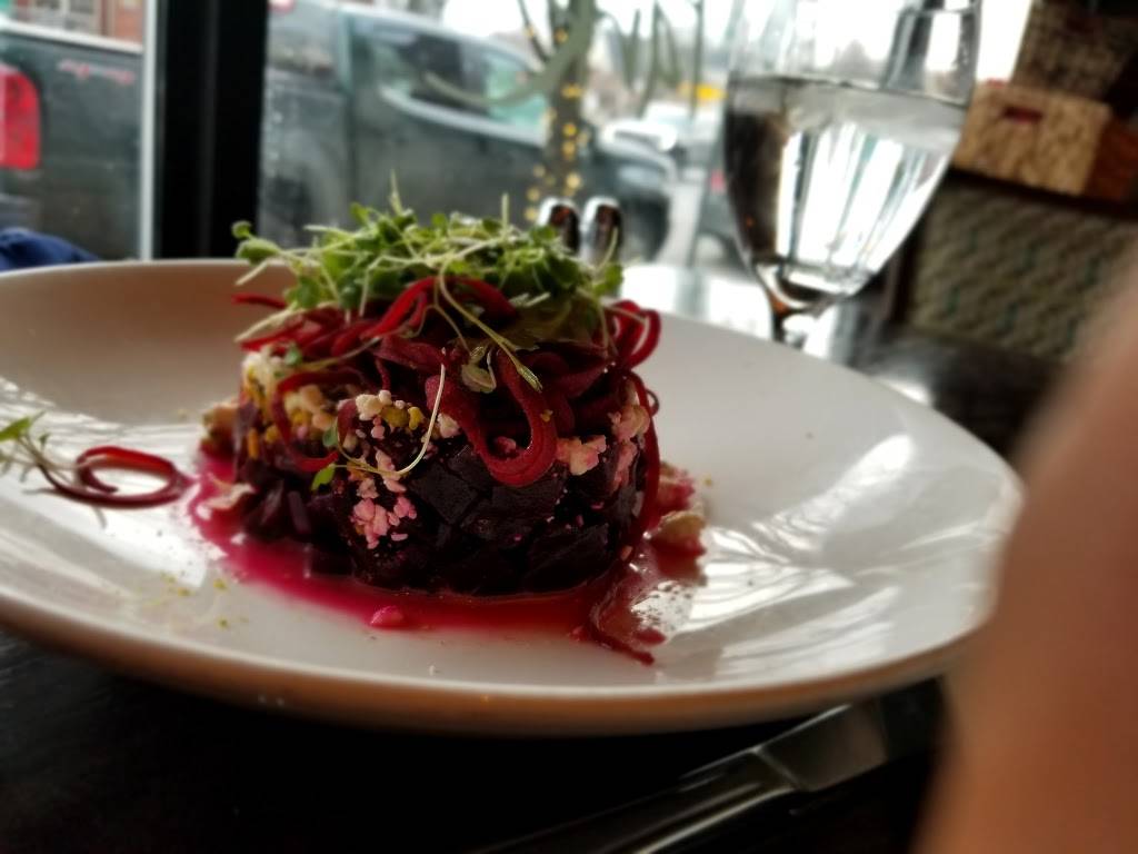 Abby Park | restaurant | 550 Adams St, Milton, MA 02186, USA | 6176968700 OR +1 617-696-8700