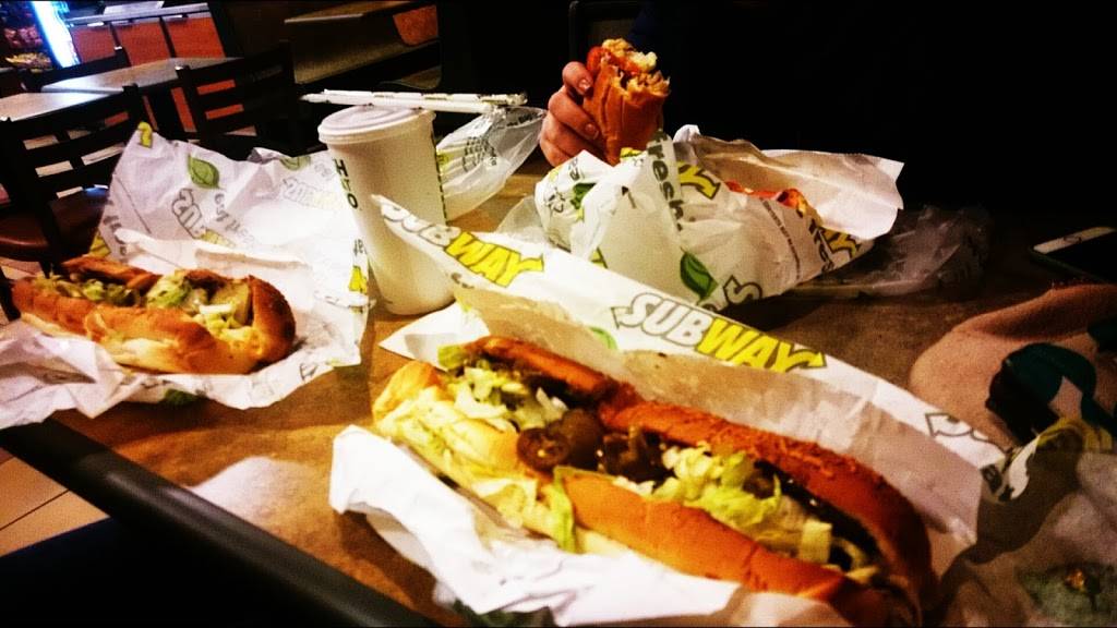 Subway | restaurant | 952 Brighton Ave, Portland, ME 04102, USA | 2078742900 OR +1 207-874-2900