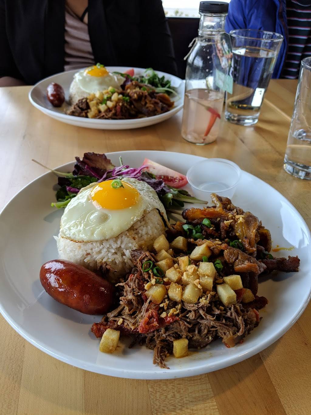 Bonifacio | restaurant | 1577 King Ave, Columbus, OH 43212, USA | 6149148115 OR +1 614-914-8115