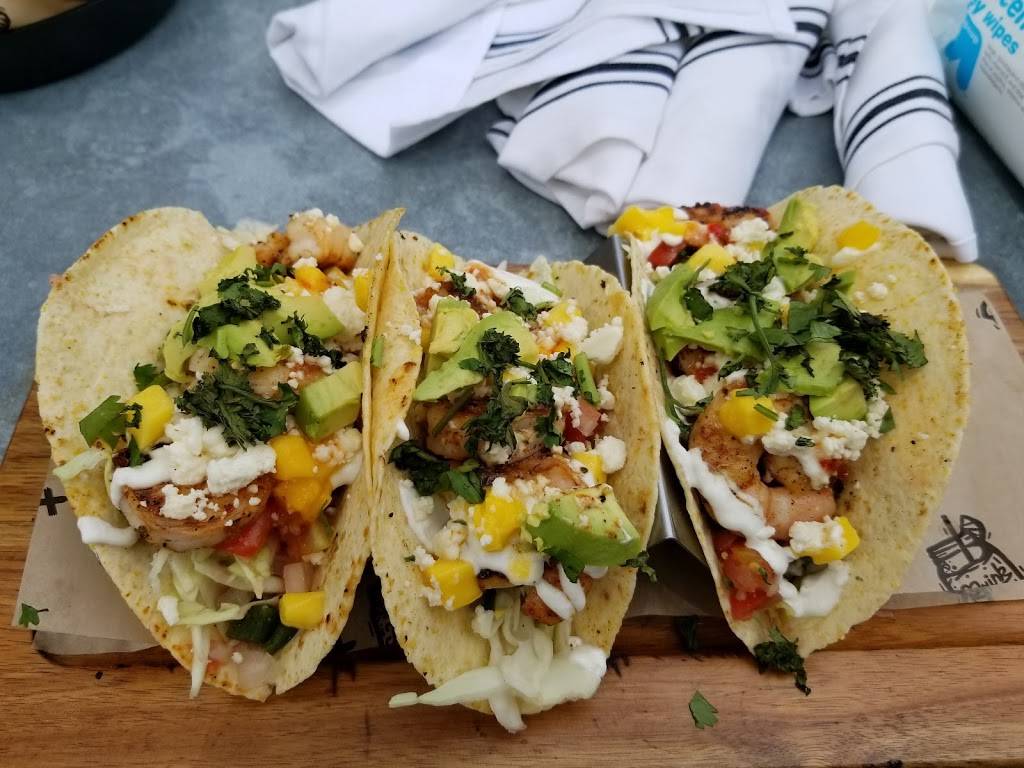 The Avenue Eat + Drink | restaurant | 330 1st Ave S, St. Petersburg, FL 33701, USA | 7278519531 OR +1 727-851-9531