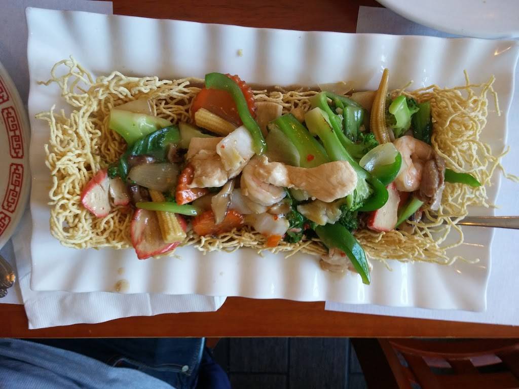 Hạ Long Bay Restaurant | restaurant | 1353 Williamson St, Madison, WI 53703, USA | 6082552868 OR +1 608-255-2868