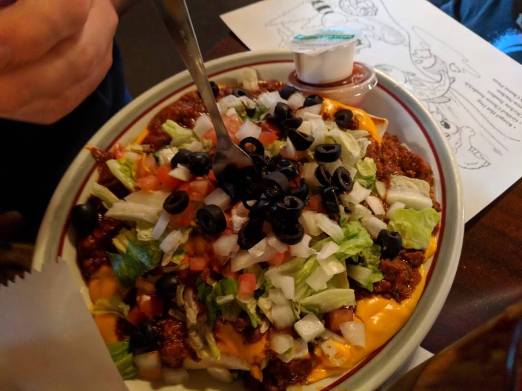 The Cedar Tavern & Grill | restaurant | 2246 Shady Shores Rd, Lupton, MI 48635, USA | 9894733900 OR +1 989-473-3900