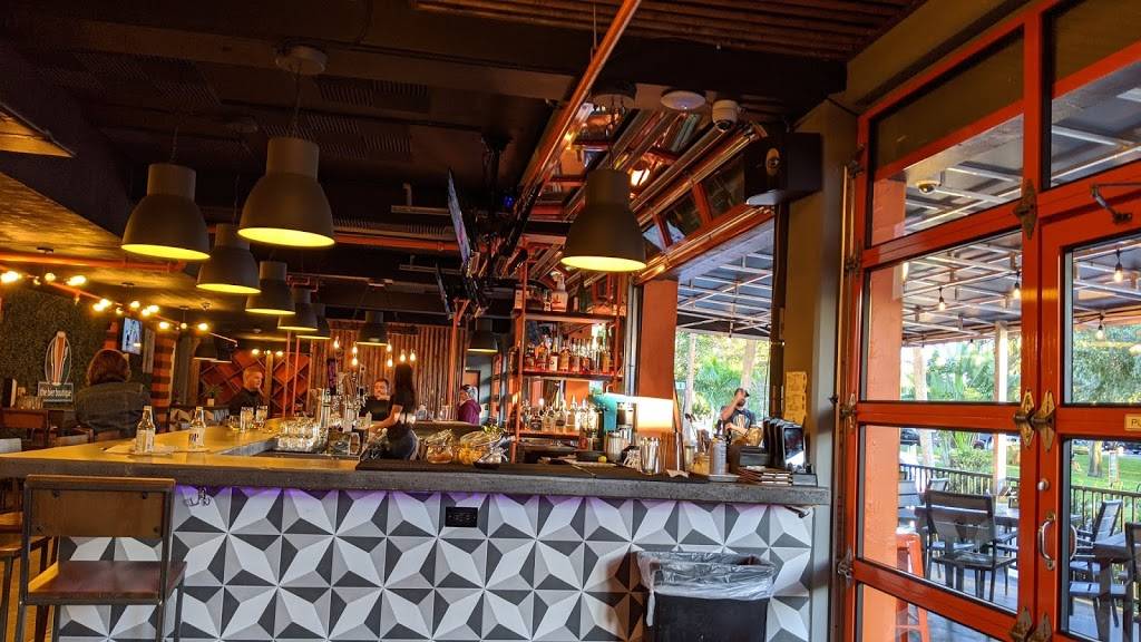 The Bier Boutique | restaurant | 465 7th Ave N, St. Petersburg, FL 33701, USA | 7278272691 OR +1 727-827-2691