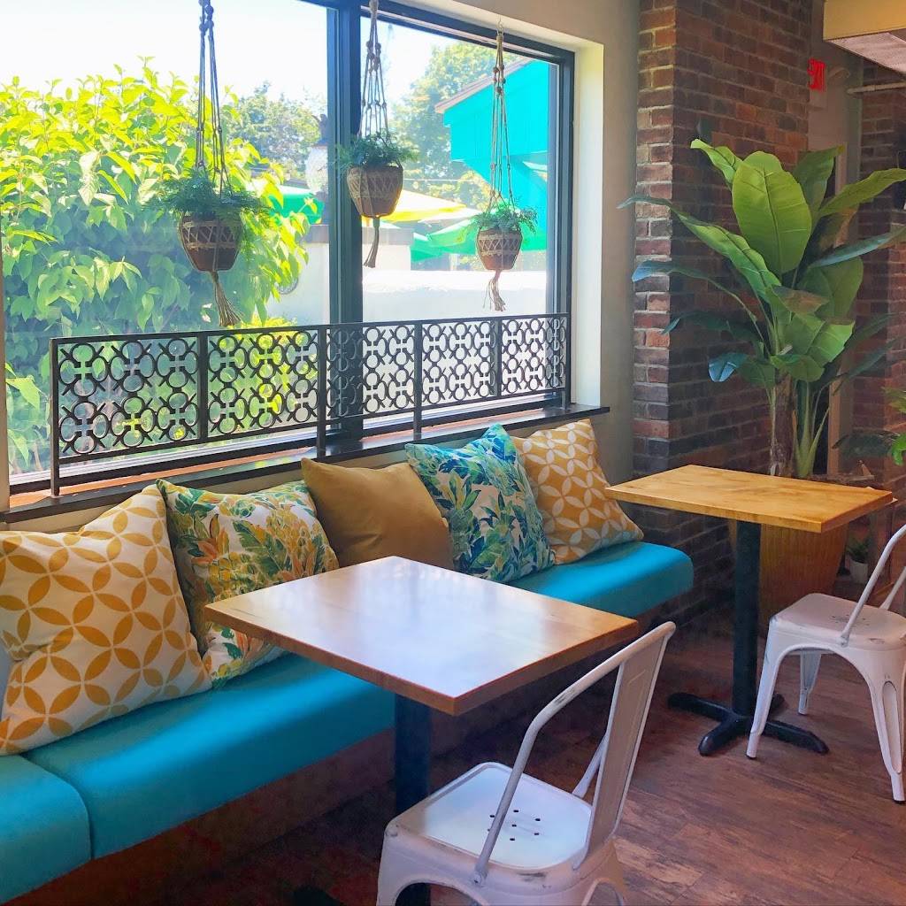 Mariposa Taqueria | restaurant | 56 Mill Plain Rd, Danbury, CT 06810, USA | 2037480875 OR +1 203-748-0875