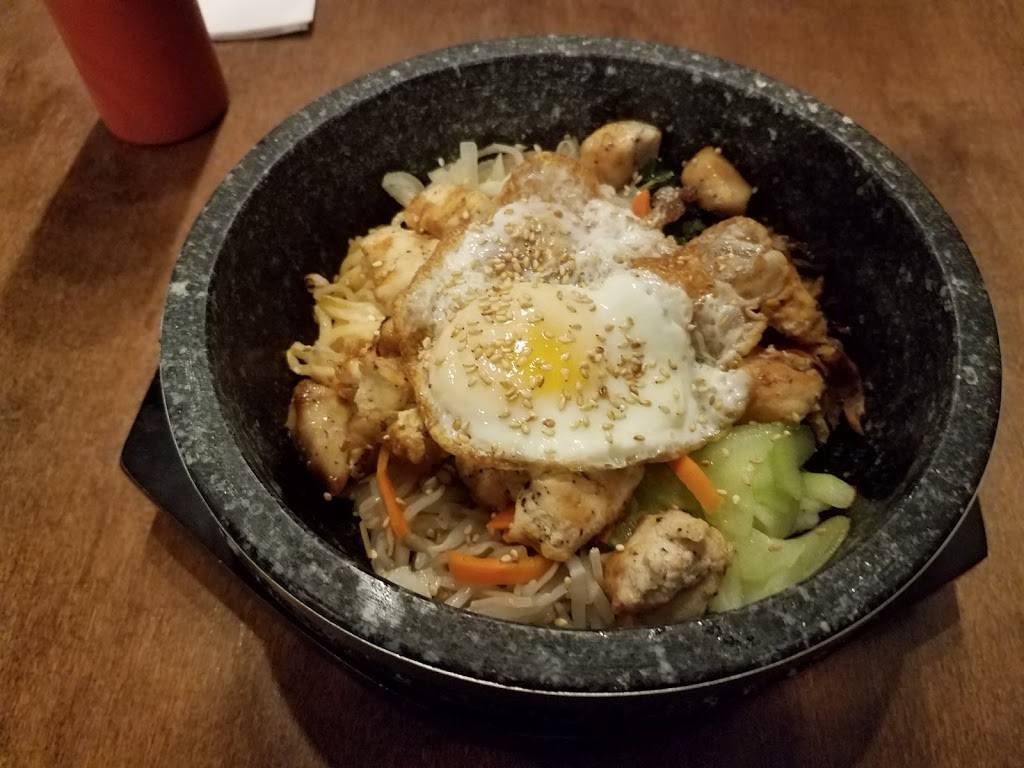 Haku sushi | meal takeaway | 4196 IL-83, Long Grove, IL 60047, USA | 8473835252 OR +1 847-383-5252