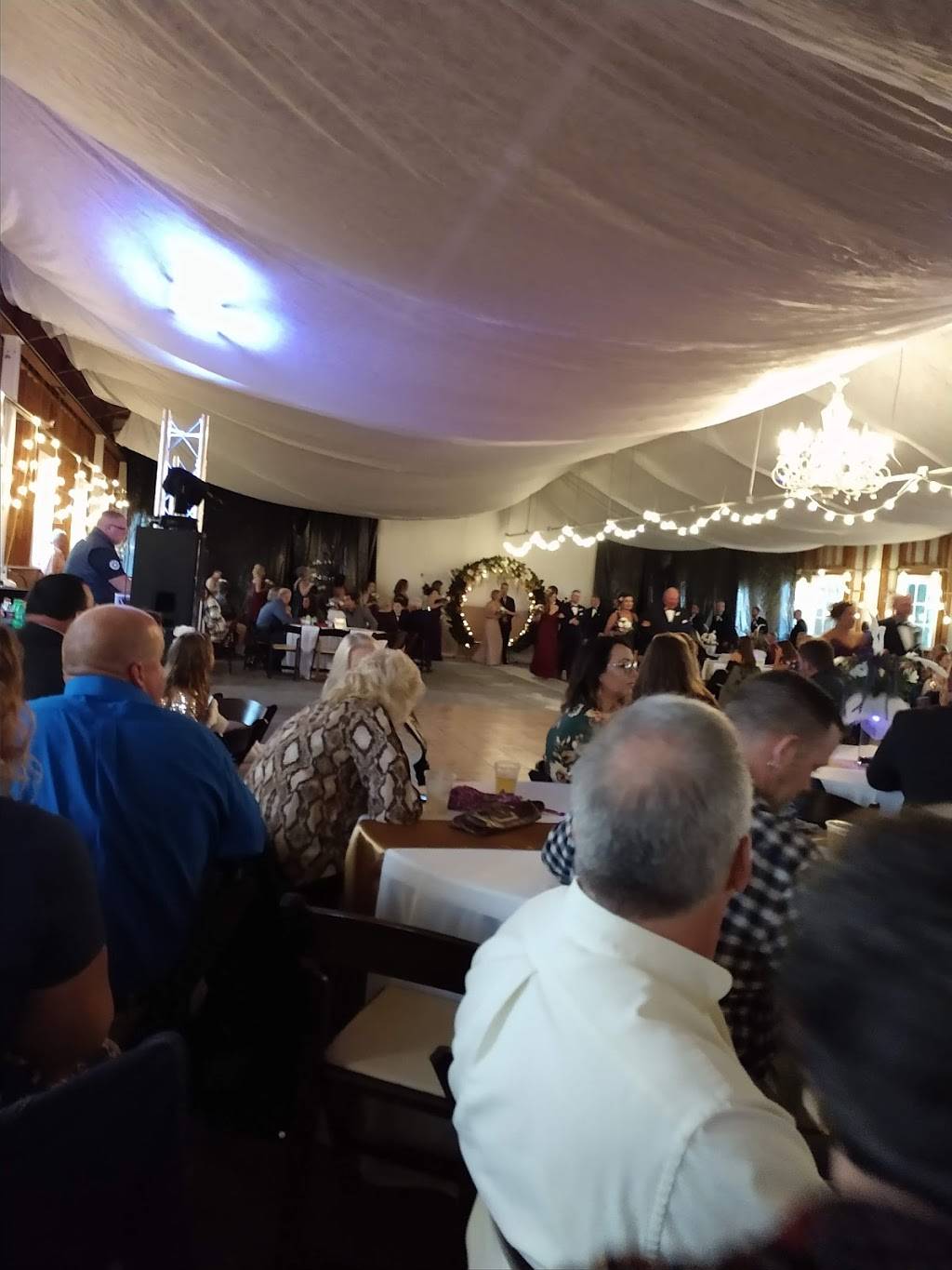 Chariot Run Golf Club | restaurant | 8191 Chariot Run Dr SE, Laconia, IN 47135, USA | 8125783355 OR +1 812-578-3355