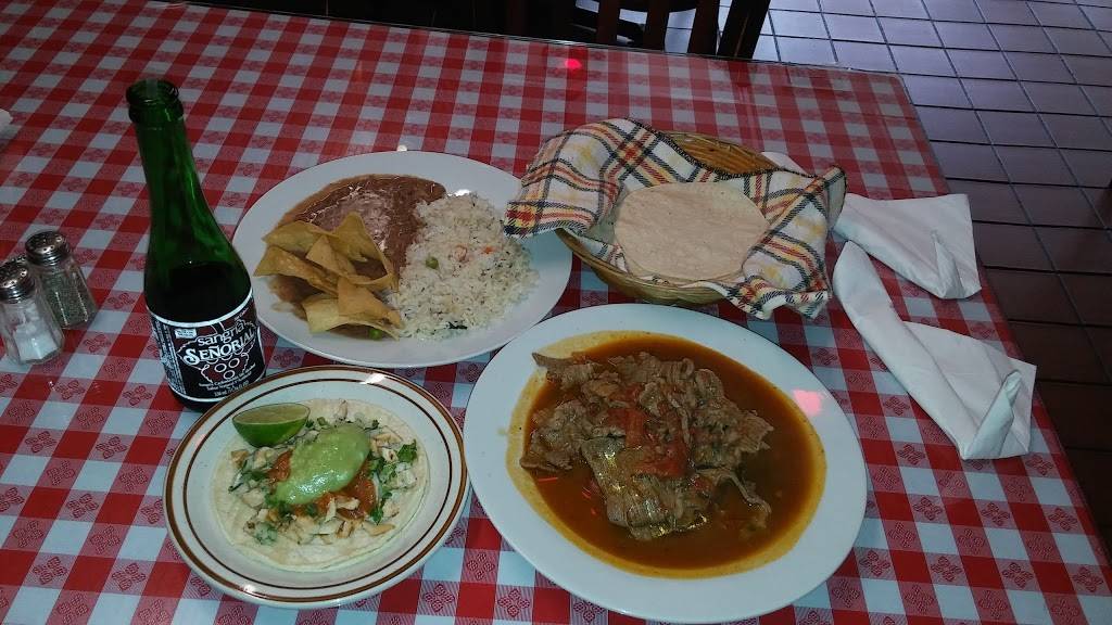 La Cosinita Mexican Cafe | restaurant | 177 Park St, New Haven, CT 06511, USA | 2037721020 OR +1 203-772-1020