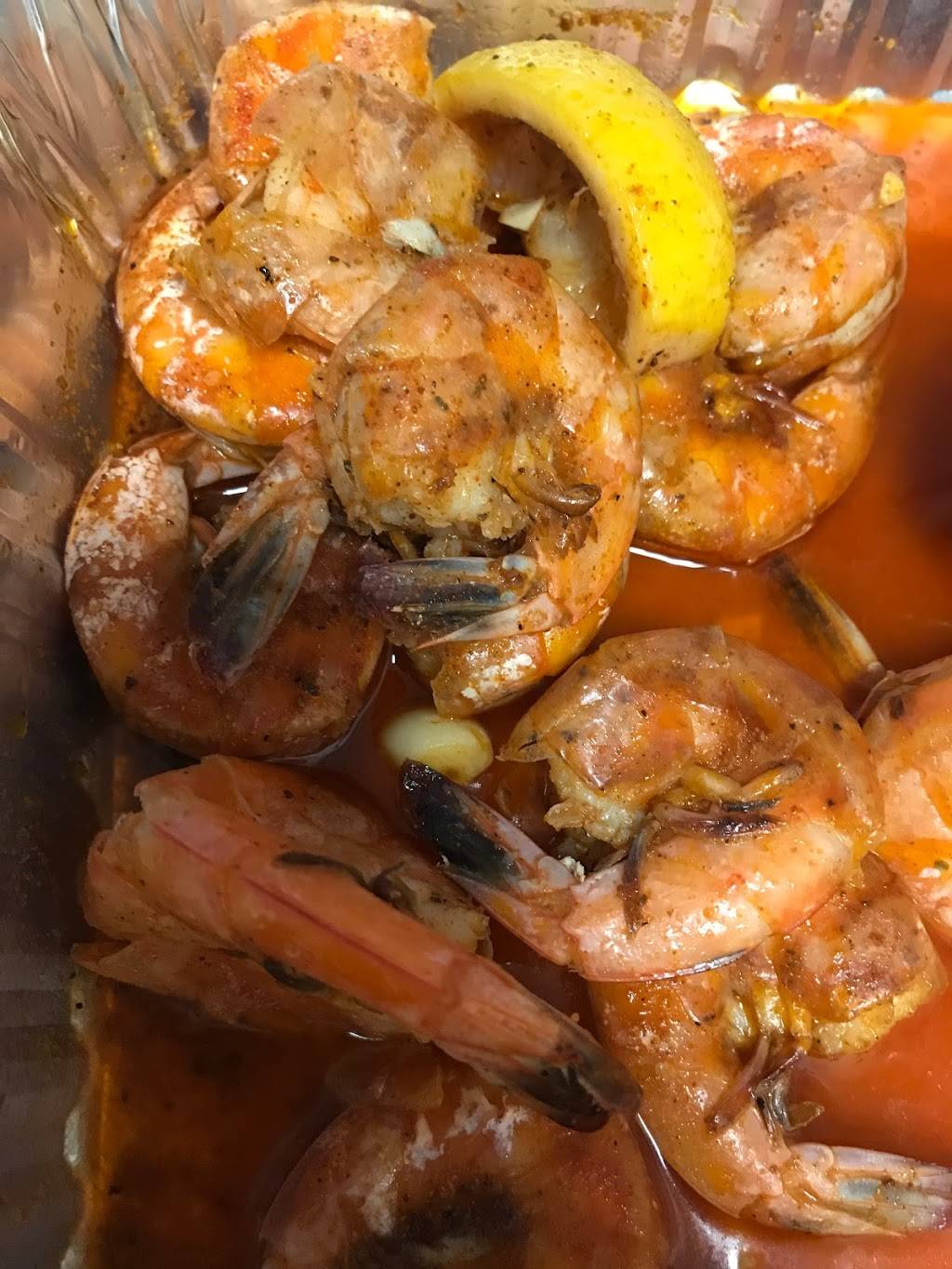 Boiling Cajun Seafood | restaurant | 1139 Main St, Paterson, NJ 07503, USA | 8623361788 OR +1 862-336-1788