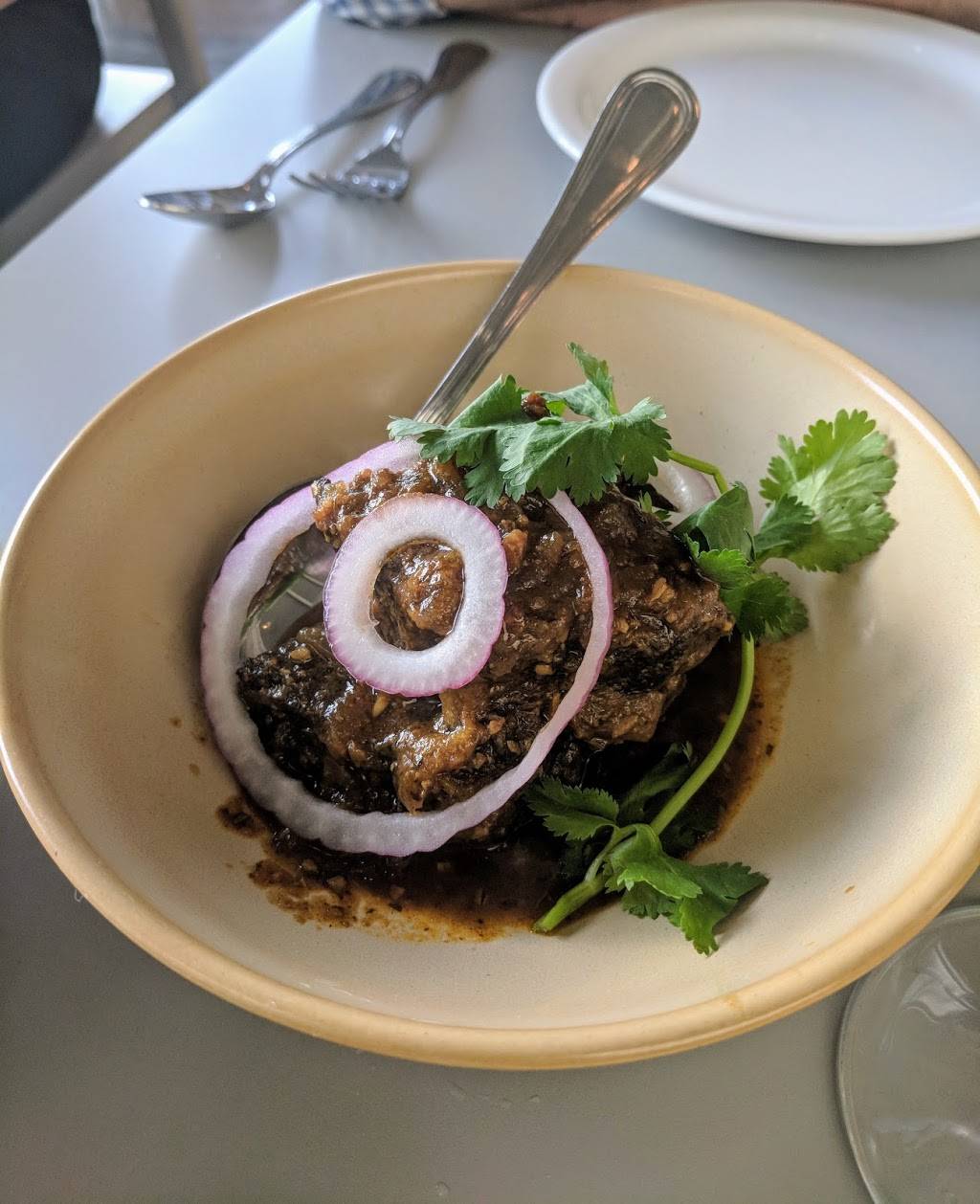 Badmaash | restaurant | 418 N Fairfax Ave, Los Angeles, CA 90036, USA | 2132815185 OR +1 213-281-5185