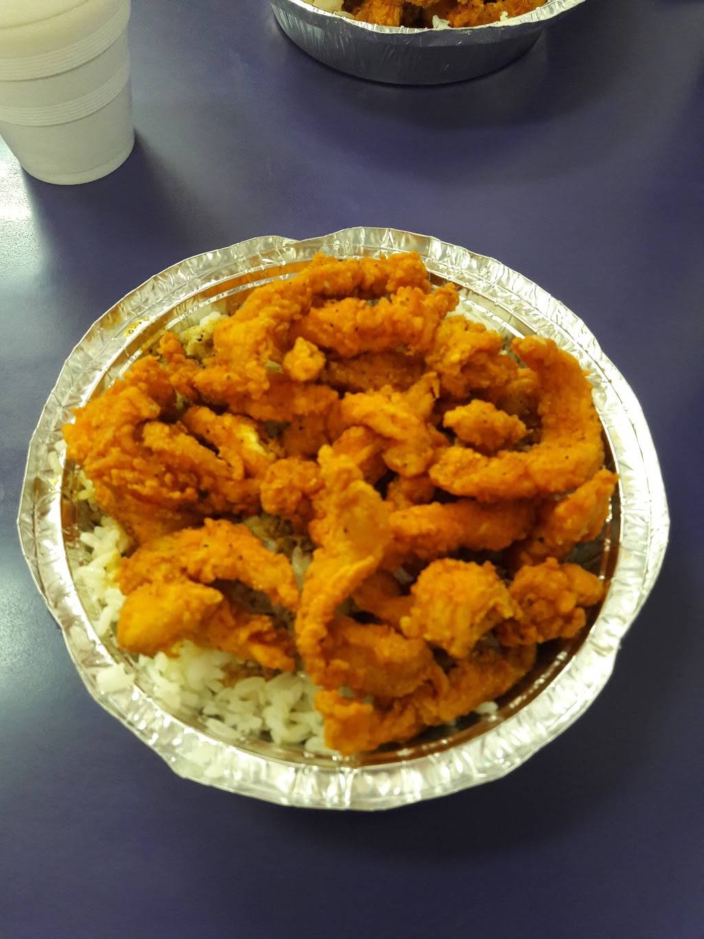 Antillana Pizzeria | restaurant | 1112 Westchester Ave, Bronx, NY 10459, USA | 7185894446 OR +1 718-589-4446