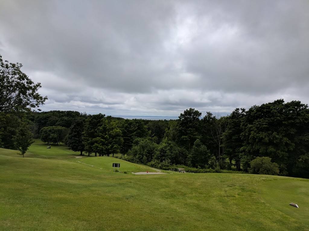 Antrim Dells Golf Course and The Sunset Bar & Grill | restaurant | 12352 Antrim Dr, Ellsworth, MI 49729, USA | 2315992679 OR +1 231-599-2679