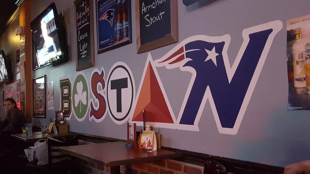 Playmakers Restaurant | restaurant | 342 Moody St, Waltham, MA 02453, USA | 7812090584 OR +1 781-209-0584