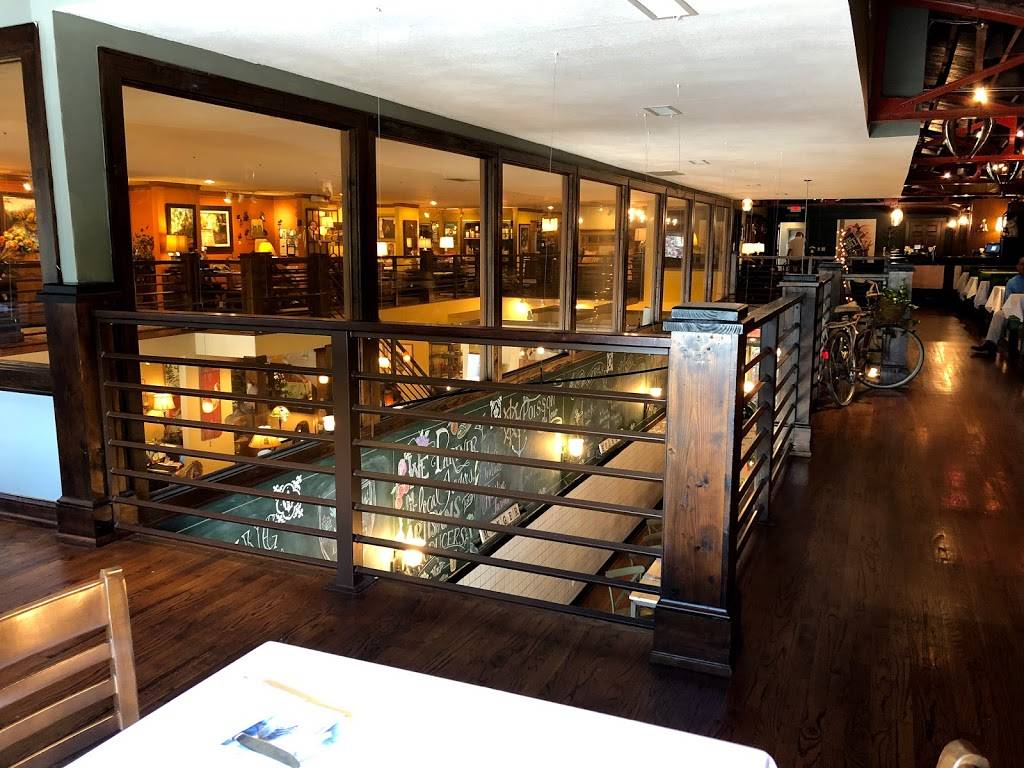 The French Broad, A Kitchen & Wine Bar | restaurant | 342 N Main St, Hendersonville, NC 28739, USA | 8285959797 OR +1 828-595-9797