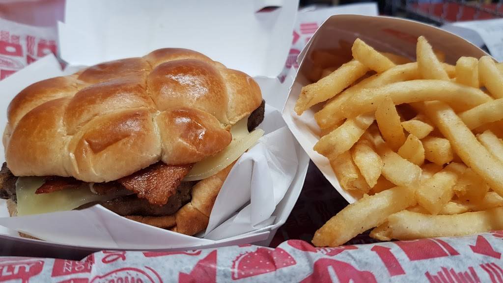 Jack in the Box | restaurant | 717 W San Marcos Blvd, San Marcos, CA 92078, USA | 7607442893 OR +1 760-744-2893