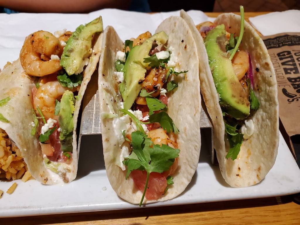 Chilis Grill & Bar | restaurant | 8100 Giacosa Pl, Memphis, TN 38133, USA | 9013723132 OR +1 901-372-3132