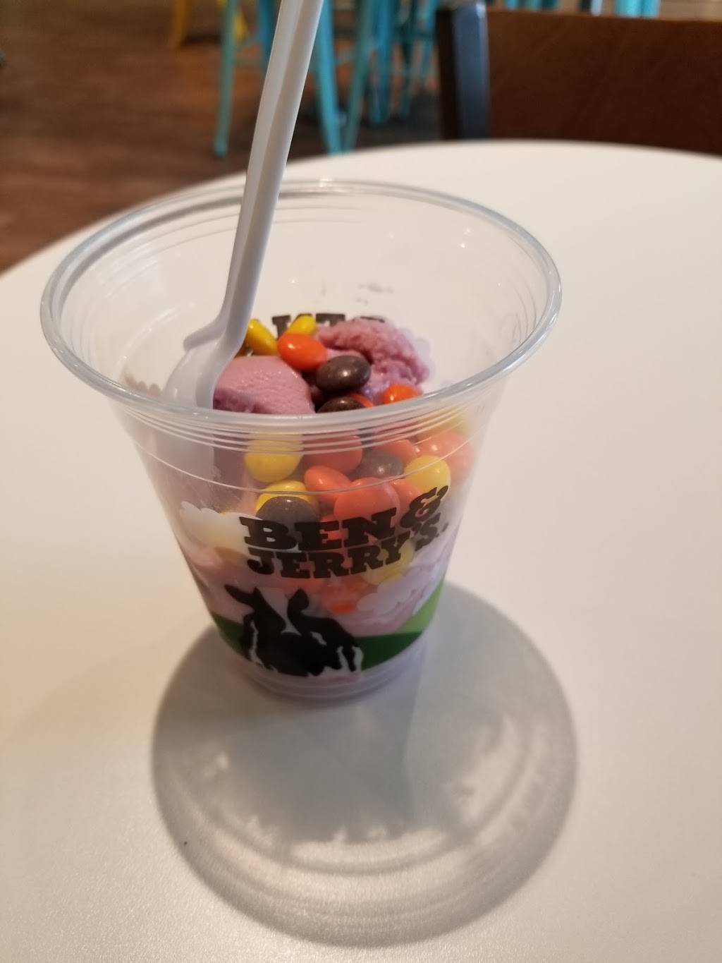 Ben & Jerrys | bakery | 19 Main St, Old Saybrook, CT 06475, USA | 8603393900 OR +1 860-339-3900