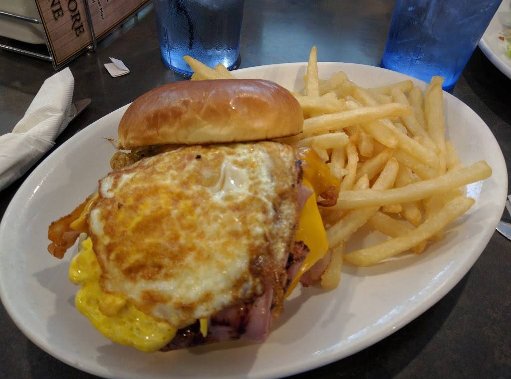 Draft House Bar & Restaurant | restaurant | 1010 Enterprise Dr, Verona, WI 53593, USA | 6088483158 OR +1 608-848-3158