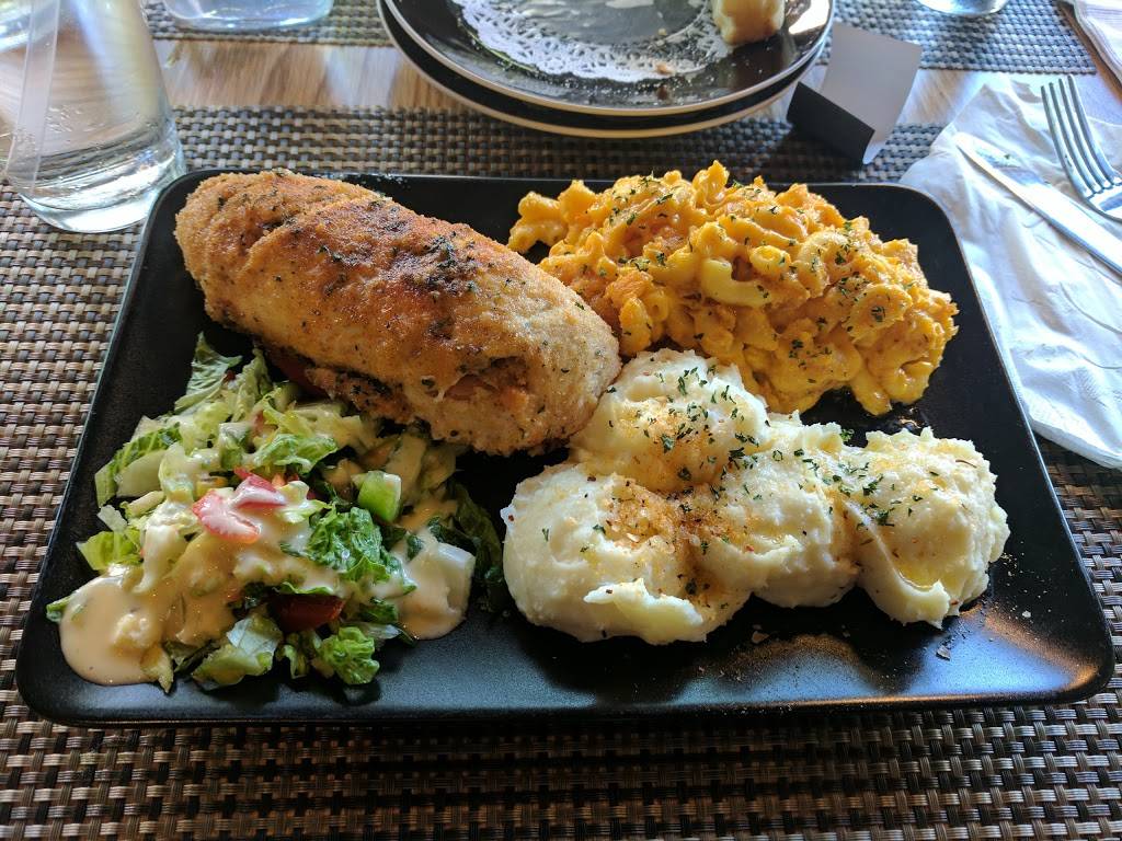 Peaches Kitchen Restaurant & Catering Service | meal delivery | 6214 3rd St NW, Washington, DC 20011, USA | 2027225250 OR +1 202-722-5250