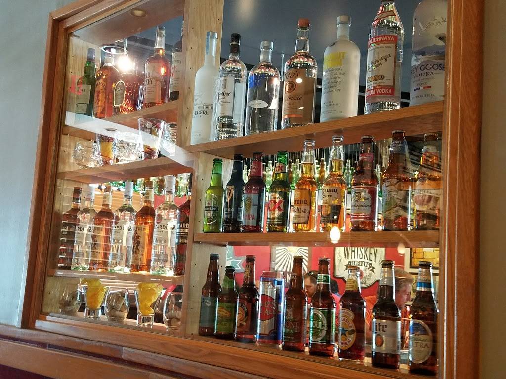 Red Robin Gourmet Burgers and Brews | restaurant | 7000 E Mayo Blvd, Phoenix, AZ 85054, USA | 4805134220 OR +1 480-513-4220