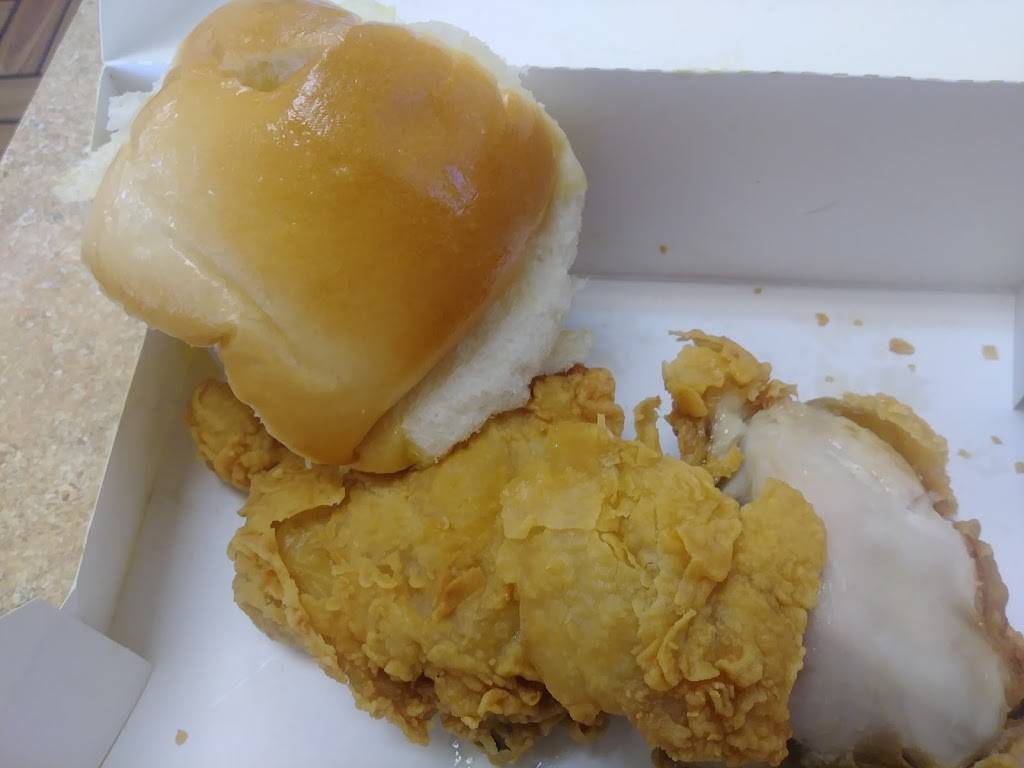 Chicken Express | restaurant | 1270 S SW Loop 323, Tyler, TX 75701, USA | 9035330005 OR +1 903-533-0005