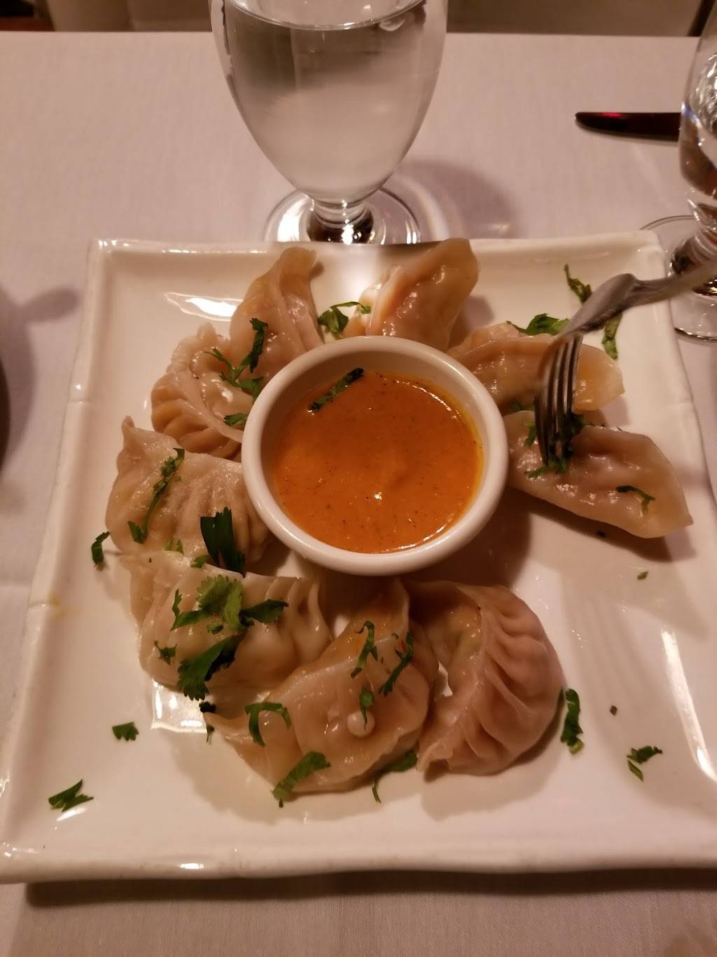 Himalayan Heritage Restaurant | restaurant | 4925 Bethesda Ave, Bethesda, MD 20814, USA | 3016541858 OR +1 301-654-1858