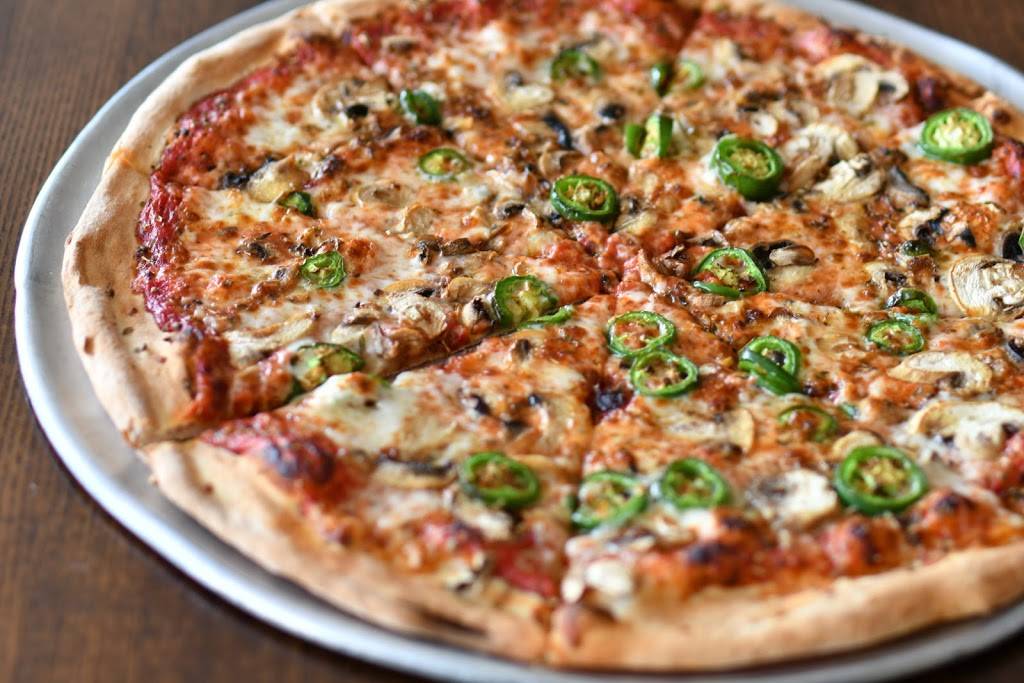 Ameci Pizza & Pasta | meal delivery | 10847 Los Alamitos Blvd, Los Alamitos, CA 90720, USA | 5625947277 OR +1 562-594-7277