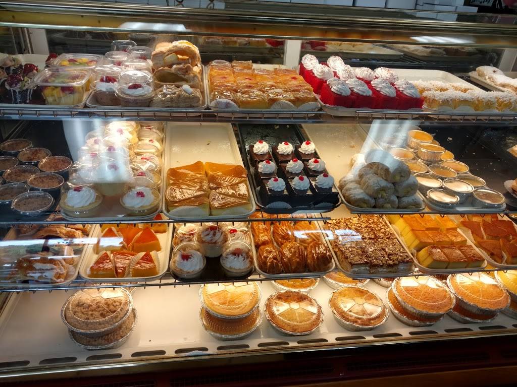 Melao Bakery | restaurant | 1912 Fortune Rd, Kissimmee, FL 34744, USA | 4073481777 OR +1 407-348-1777