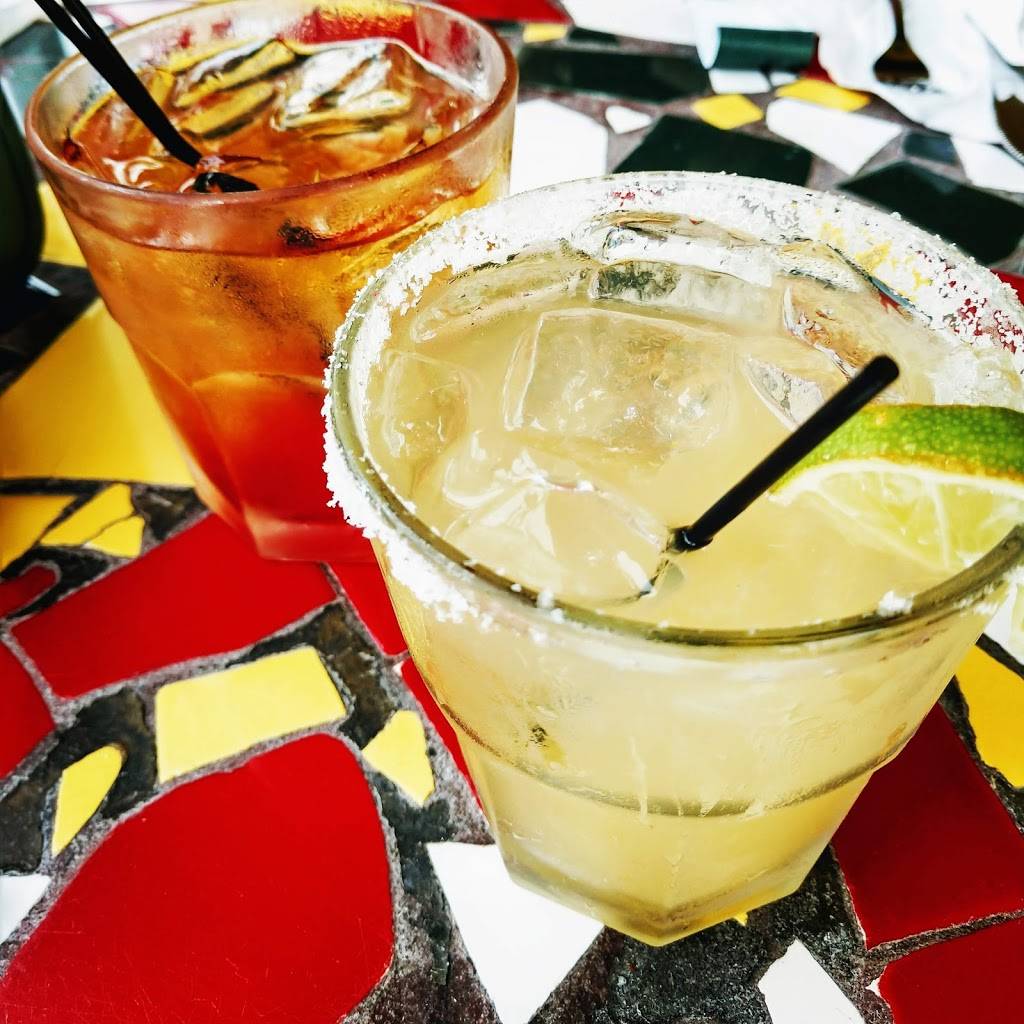 Pineapple Point | restaurant | 142 N Atlantic Ave, Cocoa Beach, FL 32931, USA | 3216134859 OR +1 321-613-4859