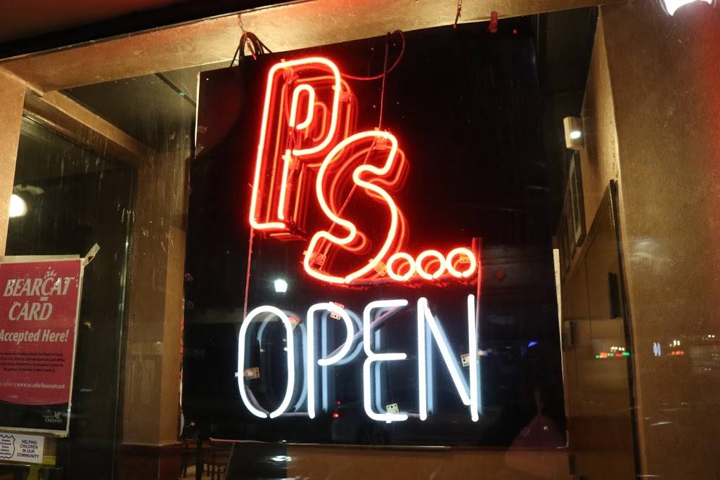 Penn Station East Coast Subs | meal takeaway | 208 W McMillan St, Cincinnati, OH 45219, USA | 5139617366 OR +1 513-961-7366