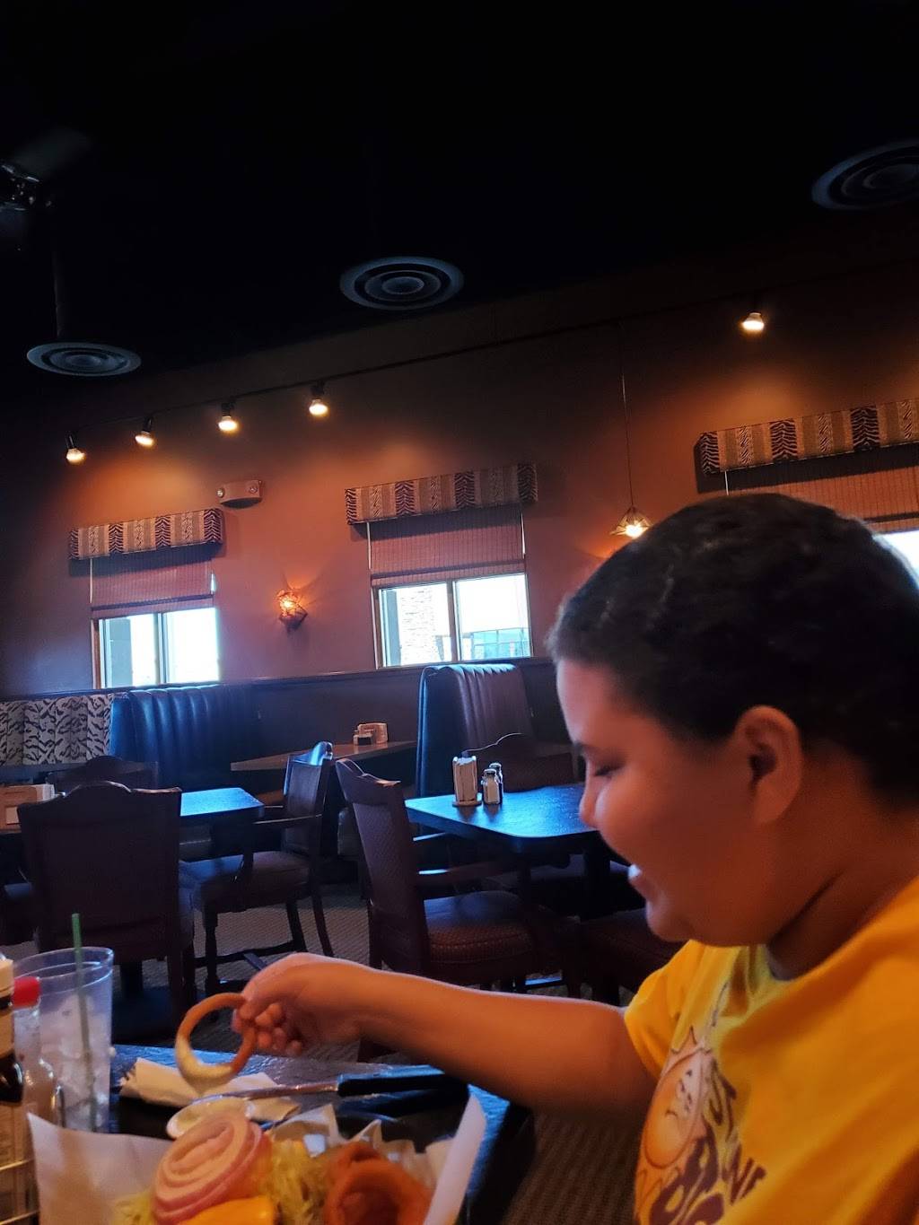 Goldfingers Bar & Grill | restaurant | 1115 E Pyle Ave, Las Vegas, NV 89183, USA | 7024078177 OR +1 702-407-8177