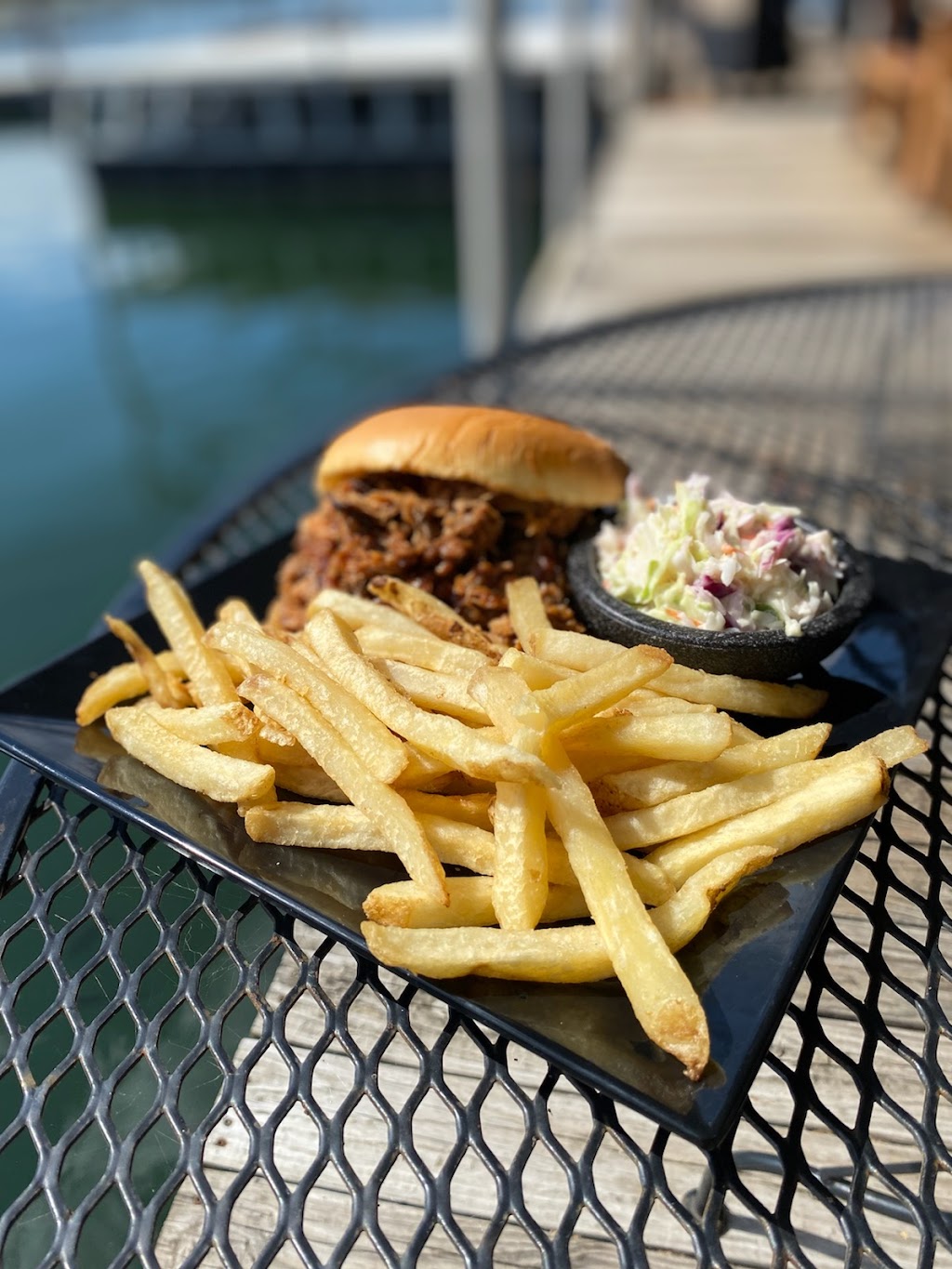 Boat Bar and Grill | restaurant | 35190 S 497 Rd, Park Hill, OK 74451, USA | 9184575421 OR +1 918-457-5421