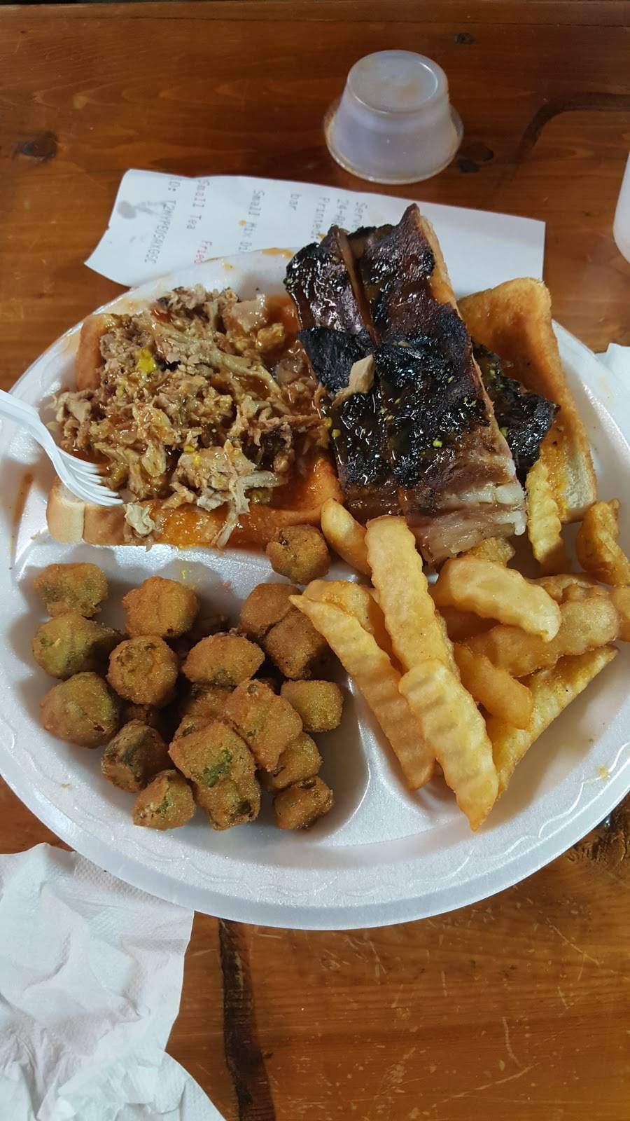 Archibald & Woodrows BBQ | restaurant | 4215 Greensboro Ave, Tuscaloosa, AL 35405, USA | 2053314858 OR +1 205-331-4858